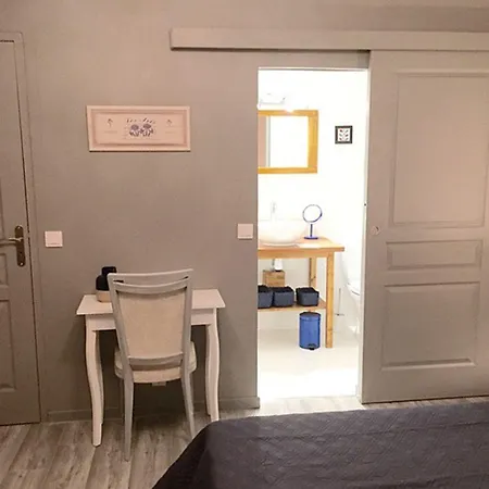 Au Jardin D'amphora فندق مبيت وإفطار 3*